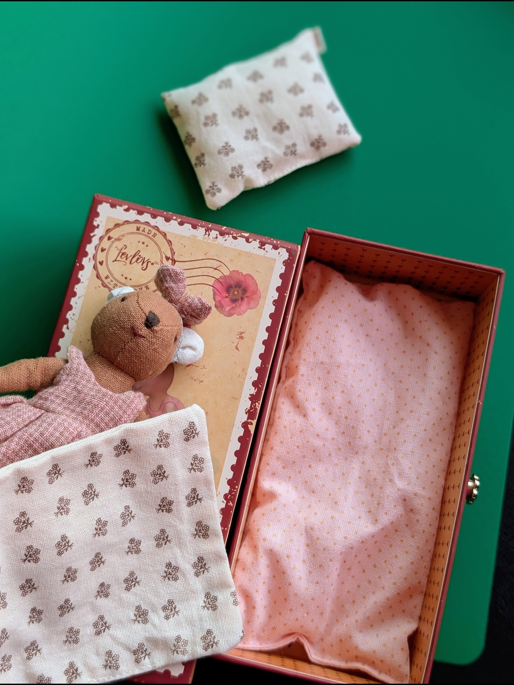 LevLov Plush Mouse in Stamp Box - Pink & Brown - Picture 8 of 9